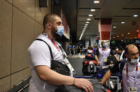 შეფერხებით, მაგრამ ქართველი ოლიმპიელები „ლაგდებიან“...