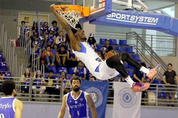 ტიტებმა თსუ-ს მეოთხედფინალური სერია გაუთანაბრა,