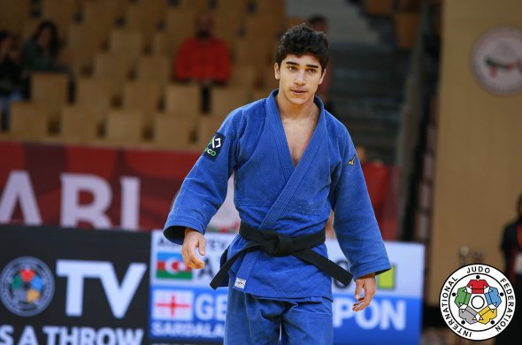 ერთი ოქრო და ერთი ვერცხლი აბუ დაბიშიში - პირველი დღე ერთი ოქრო და ერთი ვერცხლი აბუ დაბიშიში - პირველი დღე